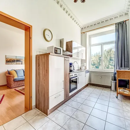 Mountain Bliss In Borstendorf *